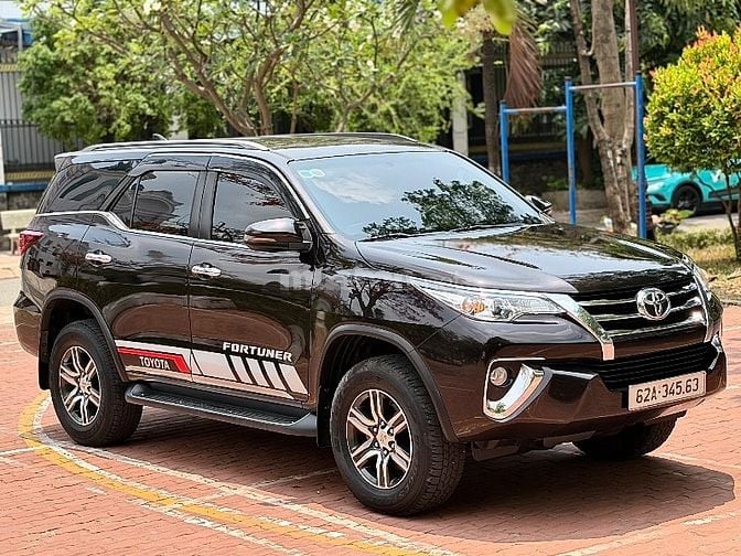 toyota fortuner 2020 dầu số tự động