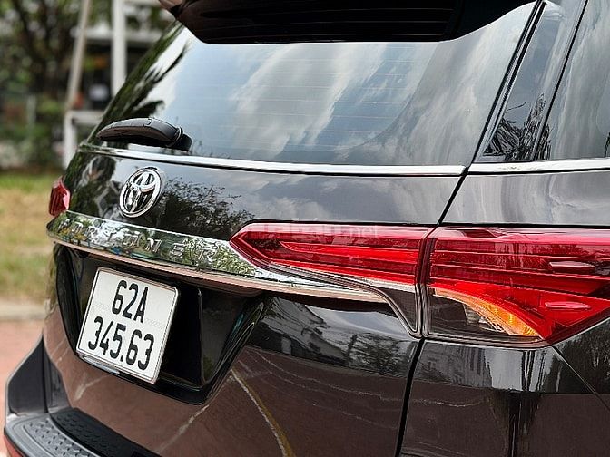 toyota fortuner 2020 dầu số tự động