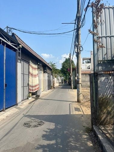 Bán nhanh 313.2m2 đất ở mặt đường 40 , Bình Trưng Đông cũ 