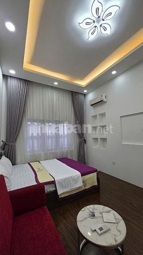 Bán nhà chính chủ phố Đào Tấn, 3 ngủ, 3 ban công