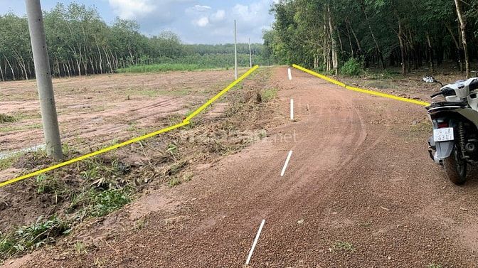 Chính chủ cần bán miếng đất vườn DT 550m2 ngay Chơn Thành Giá 150tr