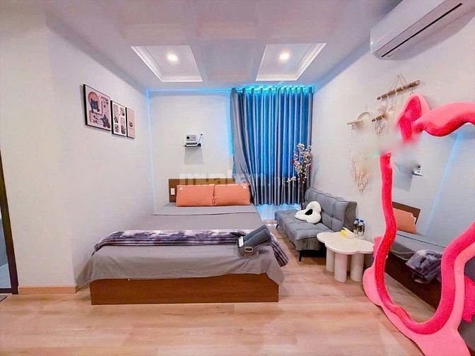 Bán khách sạn 35tỷ dòng tiền 150tr/t tổng 36 phòng CHDV full kín phòng
