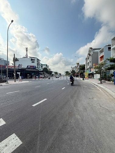 Bán đất thổ cư Mặt tiền kinh doanh Đường số 4, Khu Nam Hùng Vương
