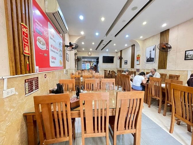 Cho thuê nhà mặt phố Đống Đa, 100m2 x 4T, MT 8m, làm nhà hàng đẳng cấp