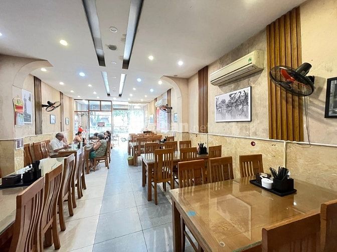 Cho thuê nhà mặt phố Đống Đa, 100m2 x 4T, MT 8m, làm nhà hàng đẳng cấp
