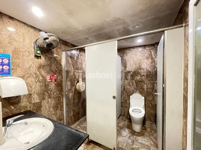 Cho thuê nhà mặt phố Đống Đa, 100m2 x 4T, MT 8m, làm nhà hàng đẳng cấp