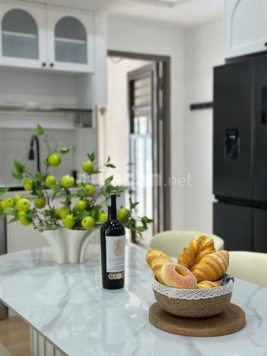 Bán căn hộ Saigon South Residences, diện tích 95m2, 3PN, 2WC, NT mới.