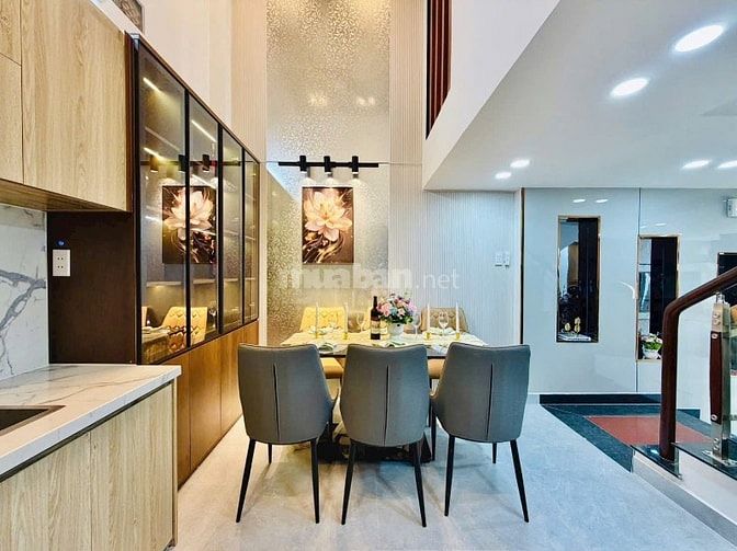 Sốc! Bán nhà 48m2 Phan Chu Trinh, Bình Thạnh.Gần Học Viện Cán Bộ.