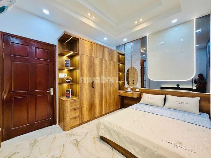 Sốc! Bán nhà 48m2 Phan Chu Trinh, Bình Thạnh.Gần Học Viện Cán Bộ.