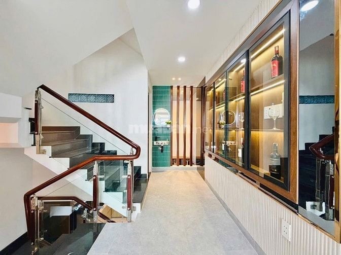 Sốc! Bán nhà 48m2 Phan Chu Trinh, Bình Thạnh.Gần Học Viện Cán Bộ.