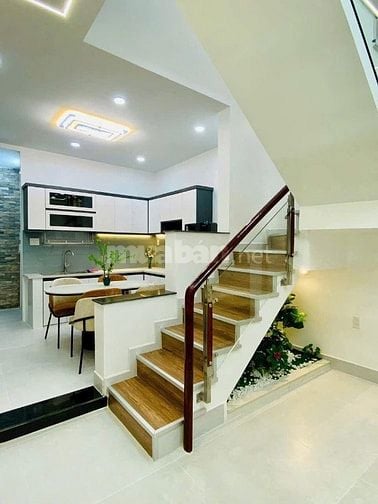 Cô Sáu bán nhà 41m2 Nguyễn Thái Sơn,Gò Vấp.Gần Vincom.Hẻm 7m. Sổ riêng