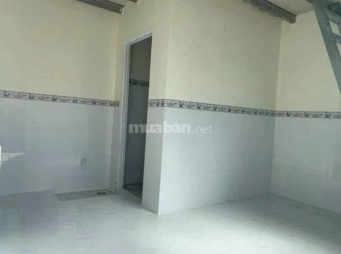 Ra gấp dãy trọ 1 kiot 6 phòng khủng 349m2 ở ngay chợ Phước Thạnh 980Tr