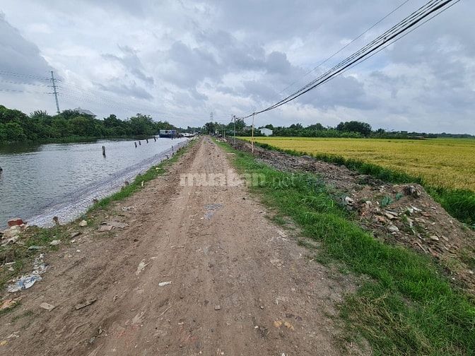 Bán đất của gia đình , gần chợ hóc môn
