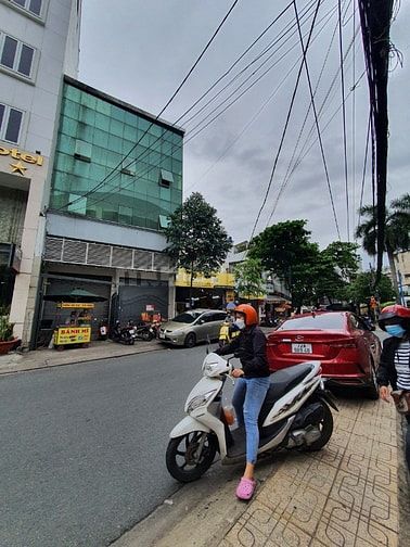 Nhỉnh 160Tr/m2- siêu Phẩm MT ngay Cộng Hoà- Tân Bình. DT 175m2 đất