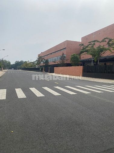 Bán nền đất KDC Phong Phú 5, ngay bến xe Q8, DT 4.5x18m
