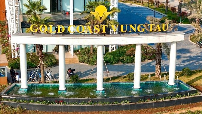 Nhà năm gằn Đại lộ 68m ,6x18=108m2, 4 tầng -293m2 giá yêu thương chi3 