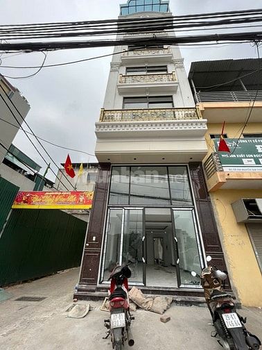 Bán nhà mặt đường số nhà 208 Tam Trinh, diện tích 53 m2 x 7 tầng, MT 4