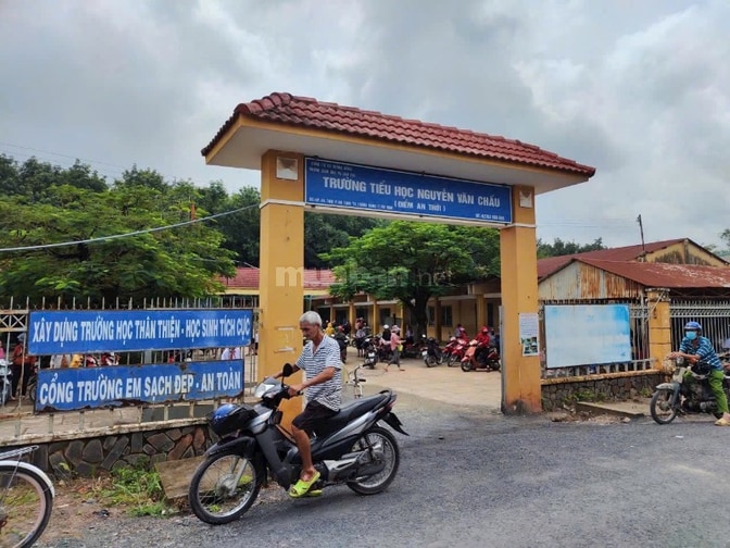 Cần bán đất 380m2 giá 530 triệu gần khu công nghiệp Trảng Bàng