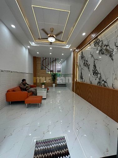 Mua 1 được 2, 104m2 Ngang 8m, HXH, 6 PN Chỉ 8,79 Tỷ.