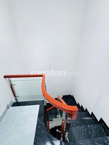 🔥 XE HƠI NGỦ TRONG NHÀ MỚI 4 TẦNG Ở NGAY HẺM XE TẢI THÔNG