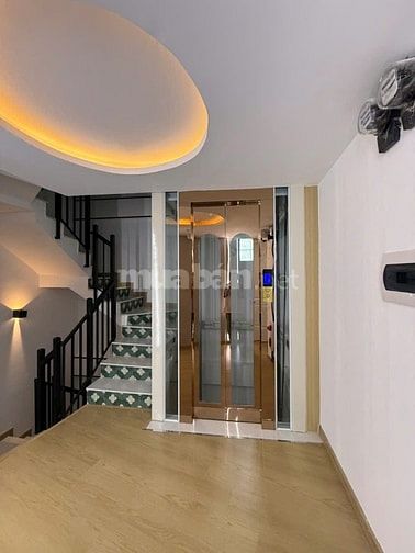 Bán CHDV khu ĐH Văn Lang, P.5, GV: 4(NH: 5,5m) x 15, giá 10,3tỷ