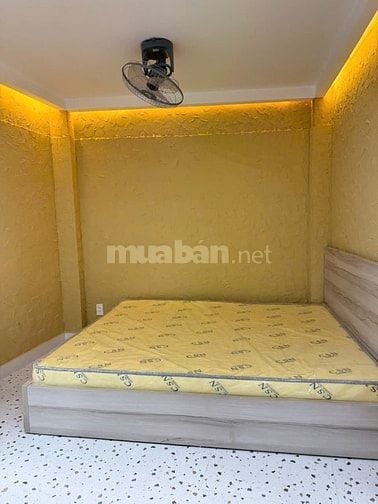 Bán CHDV khu ĐH Văn Lang, P.5, GV: 4(NH: 5,5m) x 15, giá 10,3tỷ