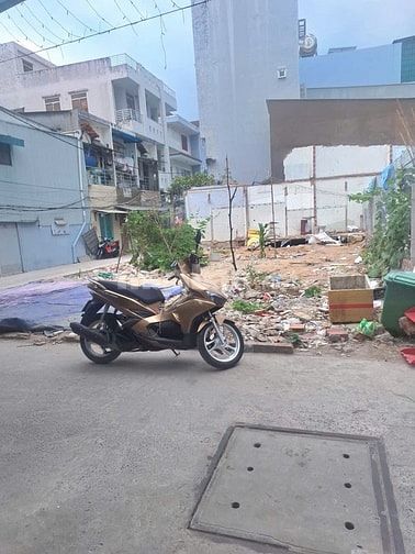 Bán Nhanh Lô Đất DT 4x16m Hẻm Hơn 3m Thông Tứ Tung Phường Phú Thuận