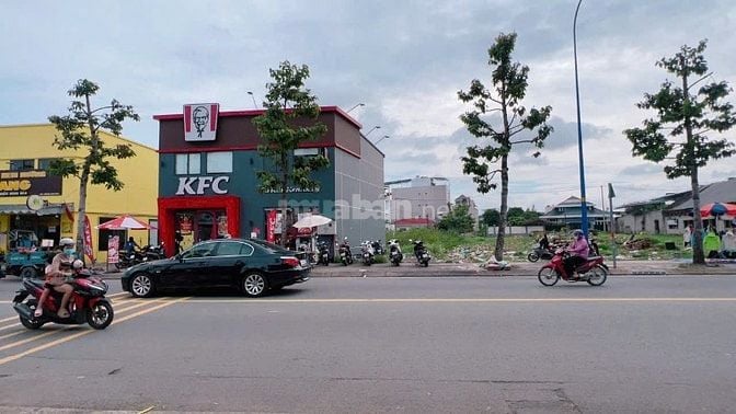 Bán 1935m2 đất Mặt tiền Lê Thị Hà –Rộng 24,2m-Kinh doanh
