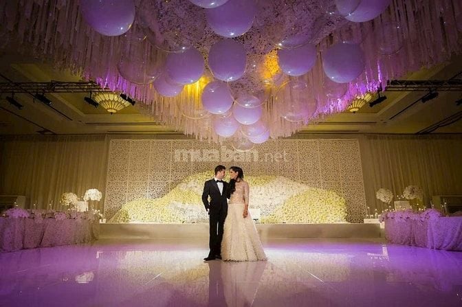 Mặt bằng mới 4.000m2 tầng 1,2 mặt phố Cầu Giấy trần cao và thông suốt