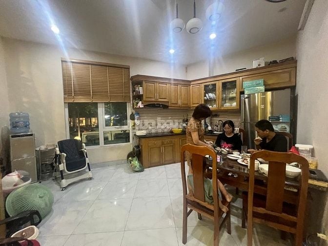 MẶT PHỐ LỚN - QUY HOẠCH ỔN ĐỊNH, THOÁNG TRƯỚC SAU VĨNH VIỄN - MẶT TIỀN