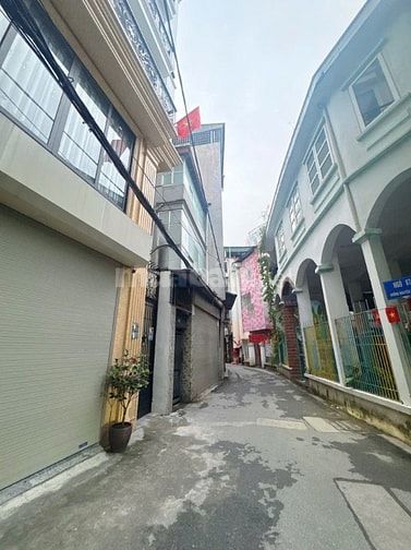 Phố Ngọc Lâm – Long Biên – Ô TÔ – 125 M2 – 3 T – MT 7 M – Giá 24.8 Tỷ.