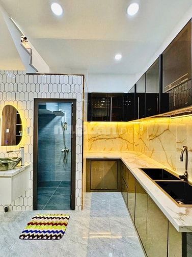 Chỉ 1 tỷ 690 Đ Thích Quảng Đức P.Đức Nhuận Nhà 1T1L 2 PN. 32 m2 . SHR