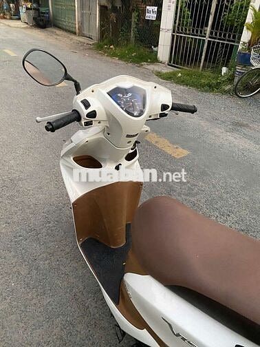 Honda Vision 2014 màu Trắng