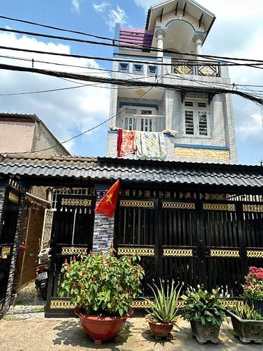 Bán nhà Hẻm xe hơi 8m đường Nam Thới 9, Xã Thới Tam Thôn (Hóc Môn cũ)
