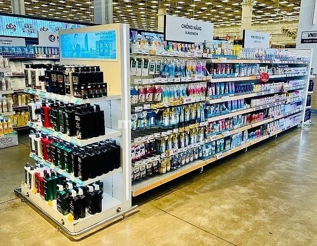 Gò Vấp Tuyển Nhân Viên Lễ Tân và Phụ Kho tại Emart Phan Văn Trị