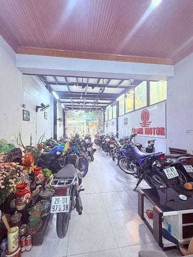 Chính chủ Em Bán nhà mặt phố, 1 mặt tiền 1 mặt thoáng, kinh doanh tốt