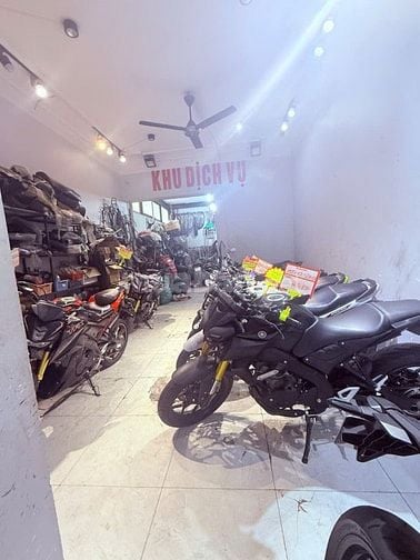 Chính chủ Em Bán nhà mặt phố, 1 mặt tiền 1 mặt thoáng, kinh doanh tốt