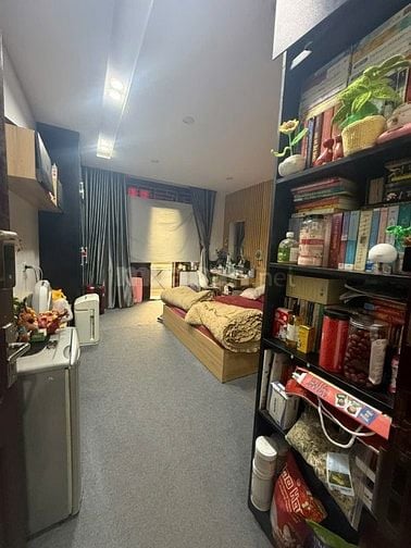 Chính chủ Em Bán nhà mặt phố, 1 mặt tiền 1 mặt thoáng, kinh doanh tốt
