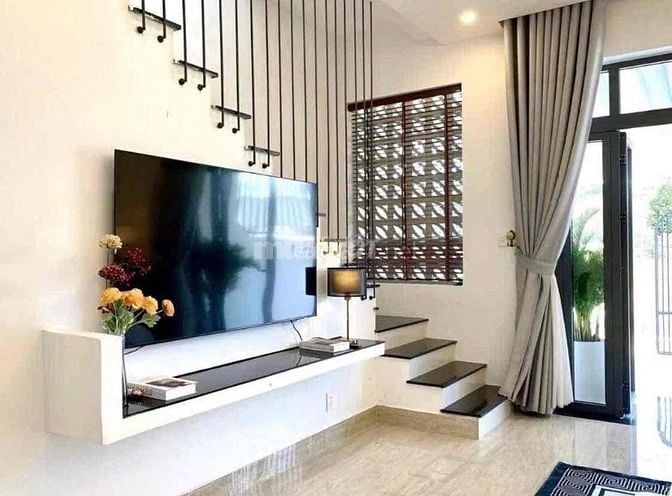 Bán nhà hẻm 1/ Tạ Quang Bửu Q8