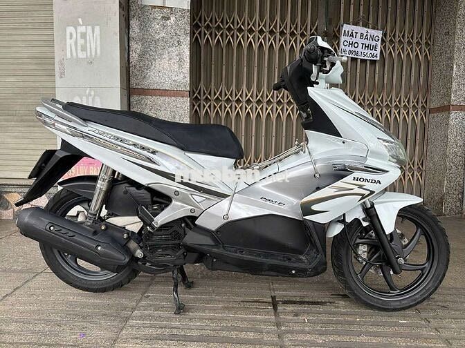 Air Blade 2011 nẹp xi.đẹp nguyên zin.êm.chính chủ