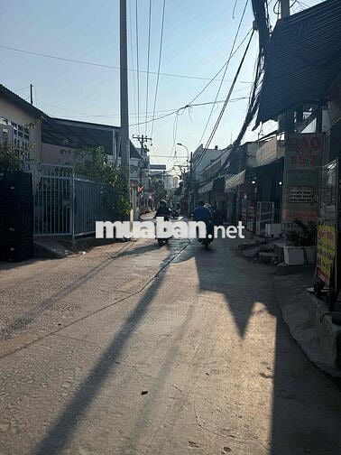 kho cho thuê Bùi tư toàn an lạc bình Tân DT 240m giá 8tr