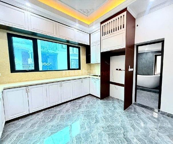 NHÀ MỚI  PHẠM VĂN ĐỒNG- XUÂN ĐỈNH –LÔ GÓC, 2 THOÁNG- Ô TÔ VÀO NHÀ -VỪA