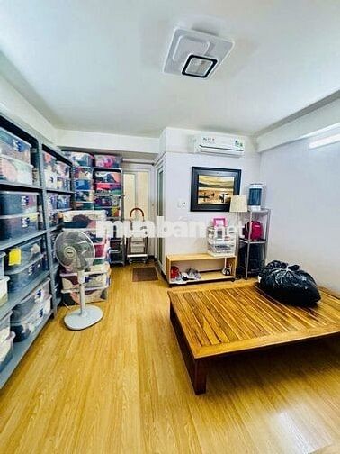 Nhà 5 tầng BTCT - DTSD 240m2 - 7PN - Hẻm 8m Thông - Không Lộ Giới