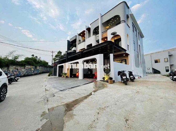 Homestay Cao Cấp Huyền Trân Công Chúa Khu Du Lịch Nổi Tiếng