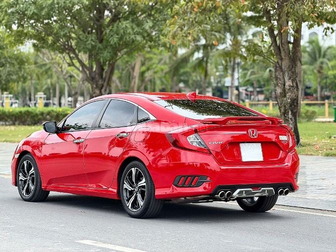 🆕 HONDA CIVIC 1.5TURBO • Sản xuất 2016 • Odo 100.000 km