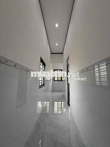 NHÀ MỚI  CHÍNH CHỦ– ĐOÀN KẾT, HÒA PHÚ  – SÁT QL 14, TRƯỜNG MN, C1,2