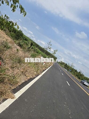 Đất đẹp giáp suối - mặt tiền 100m xã Bình Châu gần suối nước nóng