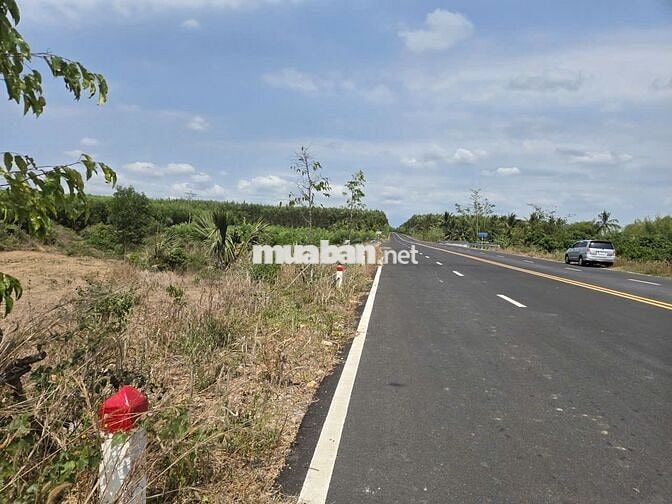 Đất đẹp giáp suối - mặt tiền 100m xã Bình Châu gần suối nước nóng