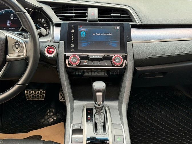 🆕 HONDA CIVIC 1.5TURBO • Sản xuất 2016 • Odo 100.000 km