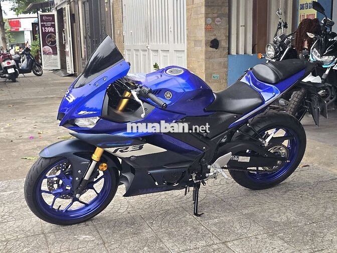 Yamaha R3 Xanh 1000 km